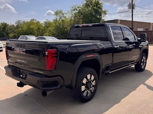 Used 2024 GMC Sierra 2500 Denali w/ Denali Reserve Package image 8
