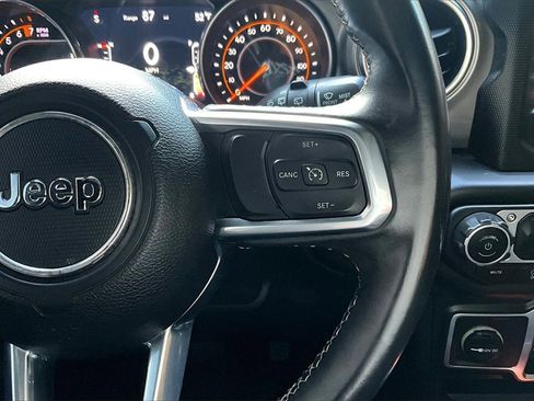 Used 2018 Jeep Wrangler Unlimited Sahara w/ Dual Top Group image 12