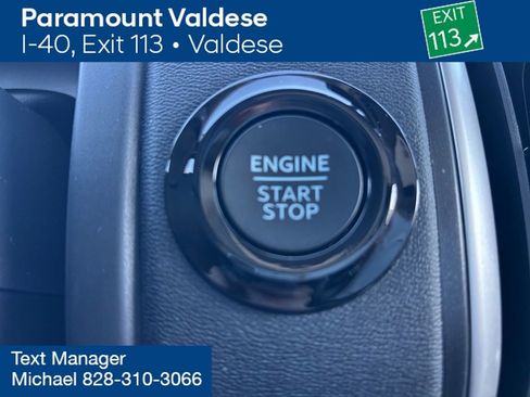 New 2025 Ford Expedition Active image 17