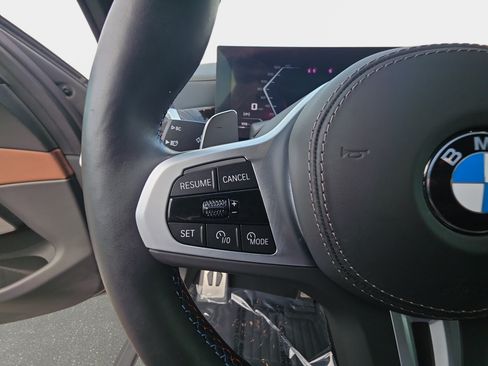 Used 2025 BMW X5 M60i AWD/4WD image 19