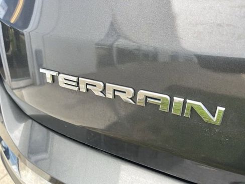 Used 2021 GMC Terrain SLT w/ Infotainment Package II image 7