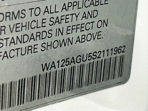 New 2025 Audi SQ5 Premium Plus image 34