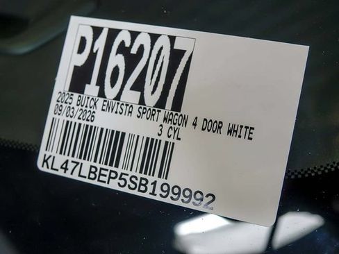 Used 2025 Buick Envista Sport Touring w/ Convenience I Package FWD image 35