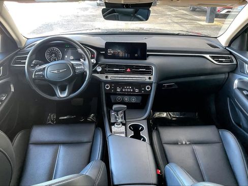 Used 2025 Genesis G70 2.5T RWD image 16