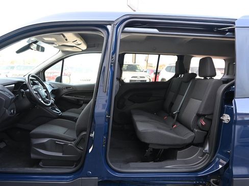 Used 2018 Ford Transit Connect XL image 15