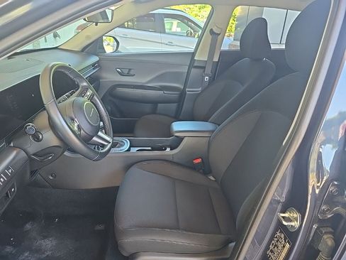 Used 2025 Hyundai Kona SEL AWD/4WD image 7