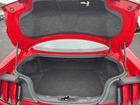 Used 2021 Ford Mustang EcoBoost image 22