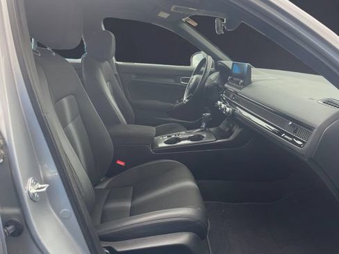 Used 2023 Honda Civic Sport image 15