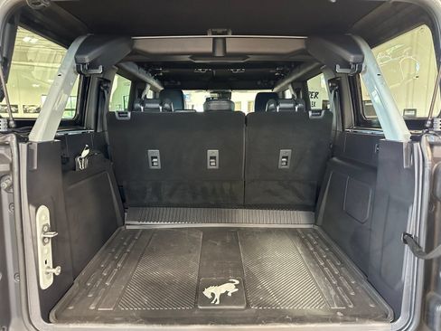 Used 2023 Ford Bronco Wildtrak AWD/4WD image 40