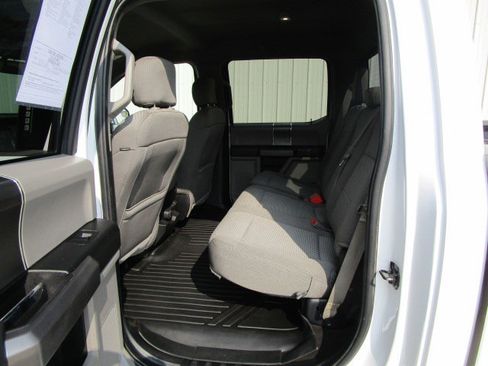 Used 2019 Ford F150 XLT w/ Equipment Group 302A Luxury AWD/4WD image 10