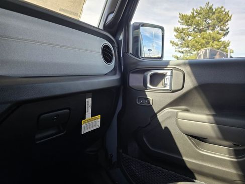New 2026 Jeep Wrangler Sport AWD/4WD image 28