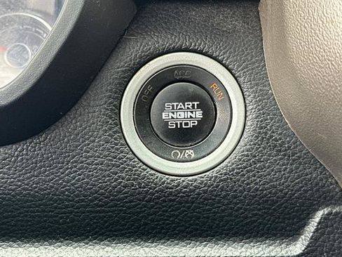 Used 2019 RAM 1500 Laramie AWD/4WD image 24