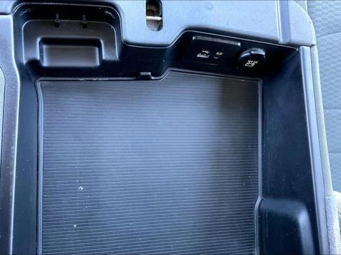 Used 2017 RAM 1500 Tradesman w/ Power & Remote Entry Group image 25