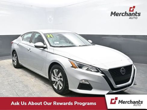 Used 2021 Nissan Altima 2.5 S image 1
