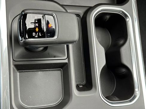 New 2026 GMC Sierra 1500 SLT w/ SLT Premium Package image 20