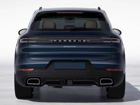 New 2026 Porsche Cayenne AWD/4WD image 7