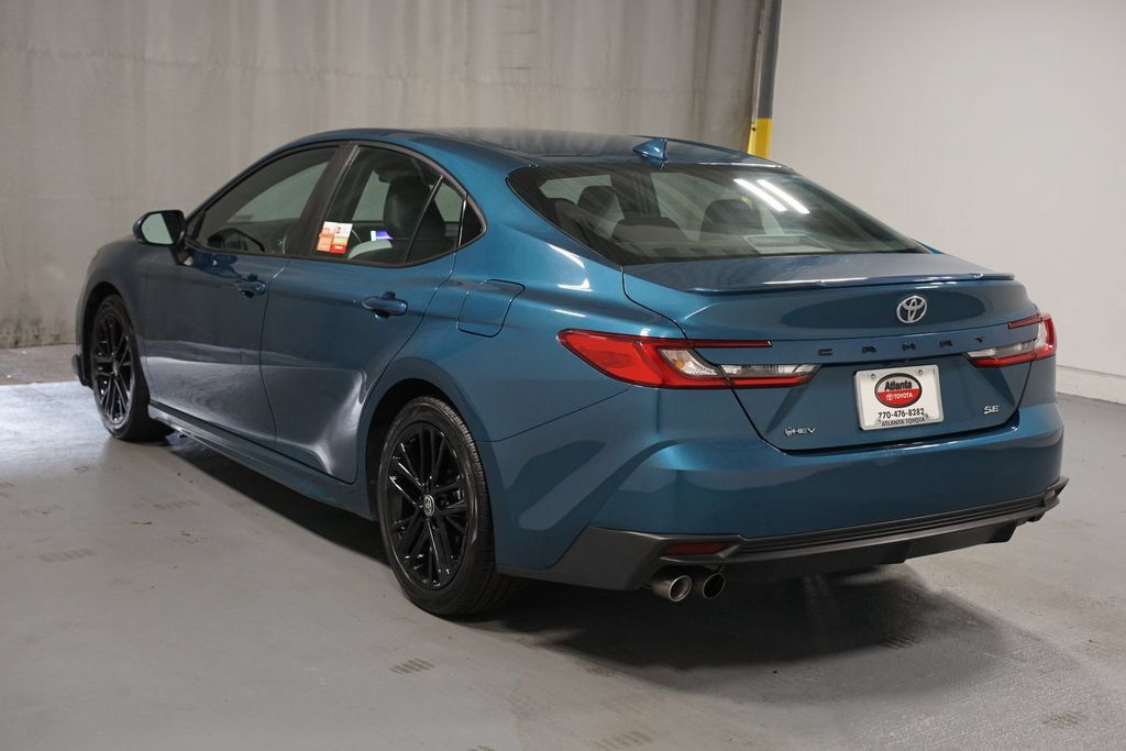 Certified 2025 Toyota Camry SE FWD image 6