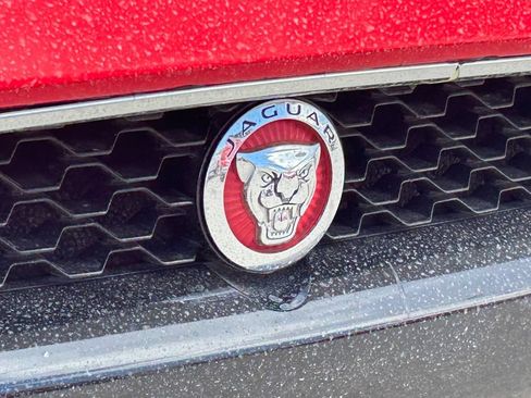 Used 2015 Jaguar F-TYPE S RWD image 11
