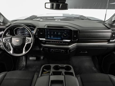 Used 2024 Chevrolet Silverado 2500 LT image 14