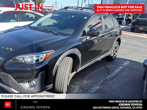 Used 2021 Subaru Crosstrek 2.0i Premium AWD/4WD image 2