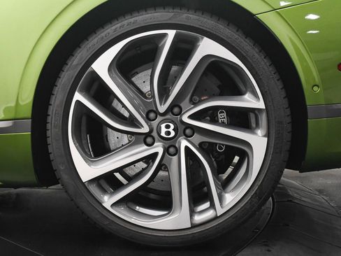 Used 2025 Bentley Continental GT Speed image 31