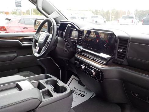 Used 2025 GMC Sierra 1500 Elevation AWD/4WD image 25