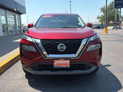 Used 2021 Nissan Rogue SV AWD/4WD image 3