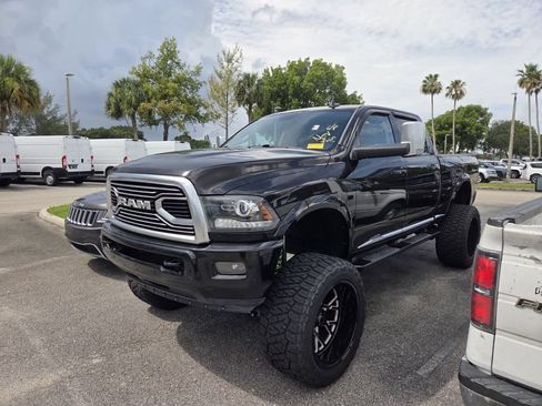 Used 2018 RAM 2500 Limited AWD/4WD image 3