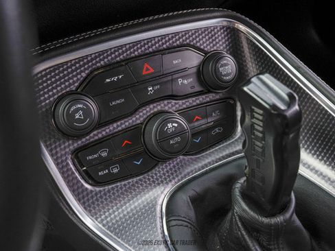 Used 2016 Dodge Challenger SRT Hellcat image 36