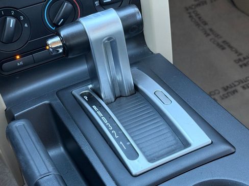 Used 2007 Ford Mustang GT image 30