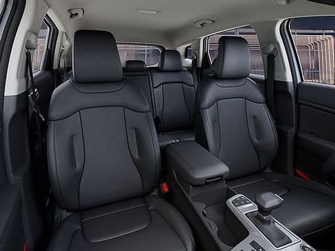 New 2026 Kia Sportage EX image 34