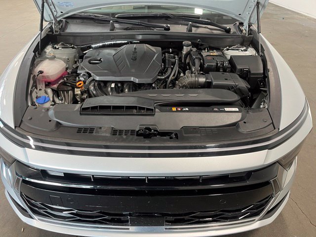 Used 2025 Hyundai Sonata SEL FWD image 9