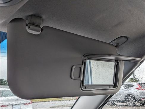 Used 2013 Kia Soul FWD image 16