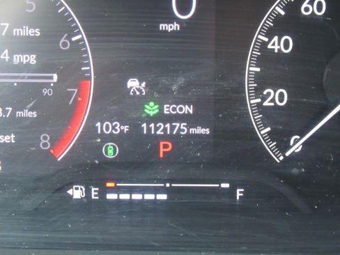 Used 2022 Honda Civic Sport image 30