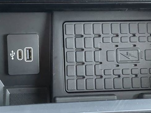 New 2025 Ford F150 Platinum w/ Equipment Group 702A High image 28