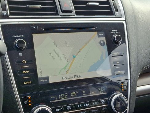 Used 2018 Subaru Outback 3.6R Touring image 17