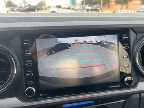 Used 2023 Toyota Tacoma TRD Off-Road image 14