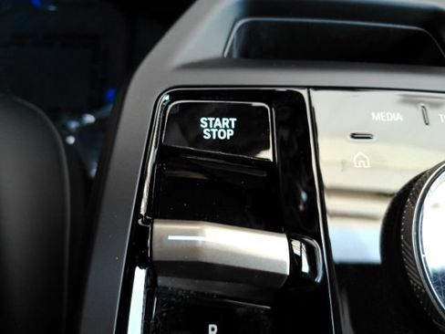 Used 2023 BMW iX xDrive50 AWD/4WD image 51