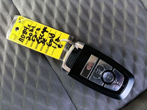 Certified 2021 Ford Escape SE w/ Cold Weather Package image 32