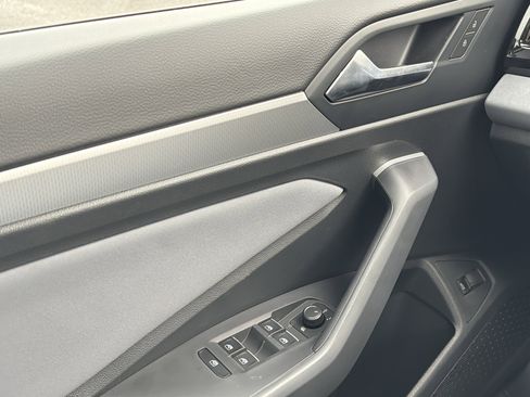 New 2026 Volkswagen Jetta SE image 24