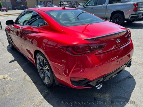 Used 2022 INFINITI Q60 Red Sport 400 AWD/4WD image 5