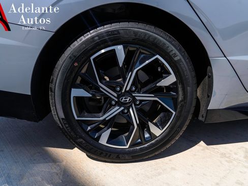 Used 2024 Hyundai Sonata SEL FWD image 6