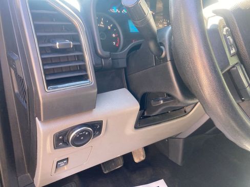 Used 2020 Ford F150 XLT image 17