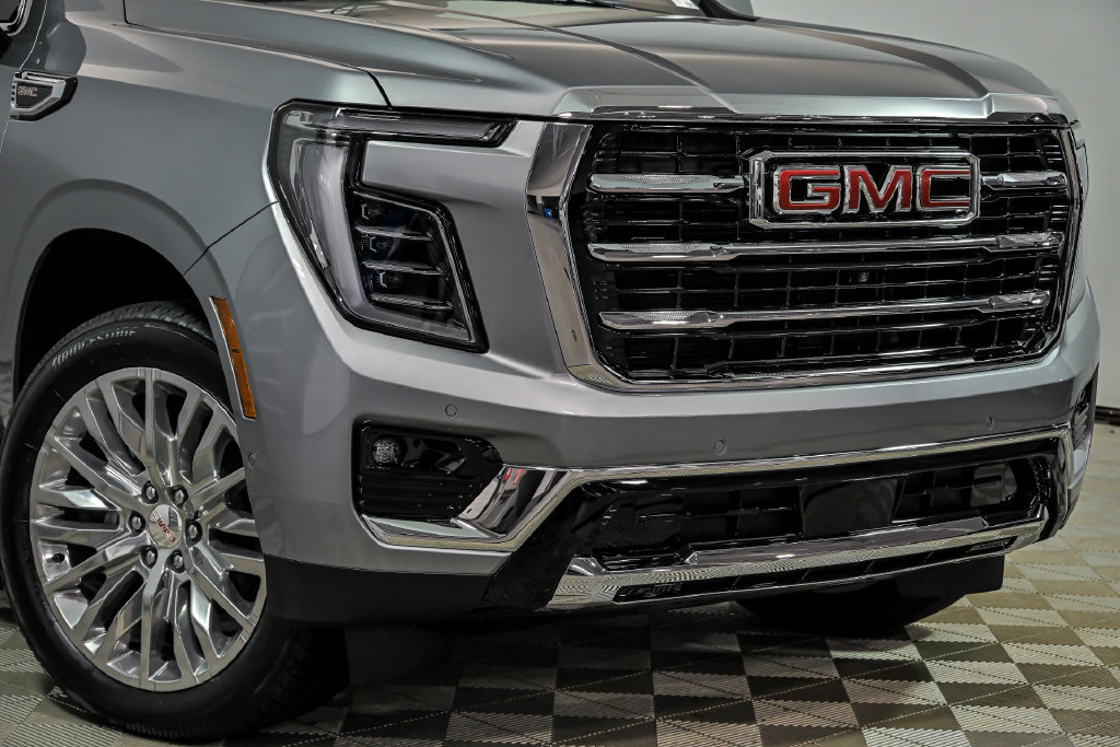 New 2027 GMC Yukon Elevation w/ Elevation Premium Package AWD/4WD image 2