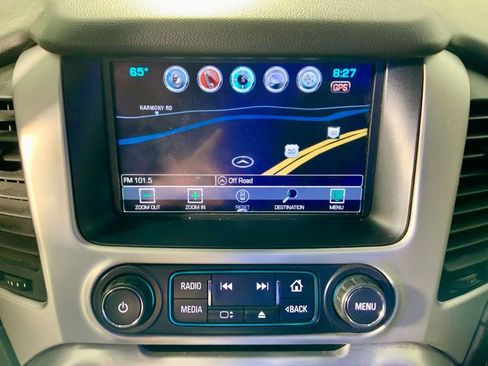 Used 2019 GMC Yukon SLT image 3