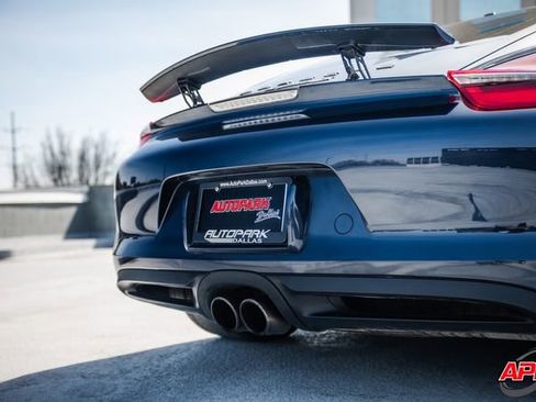 Used 2015 Porsche Cayman S image 29