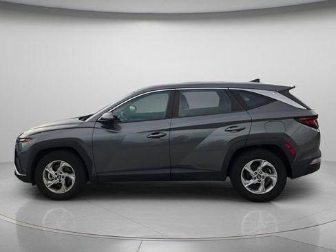 Used 2022 Hyundai Tucson SE FWD image 3