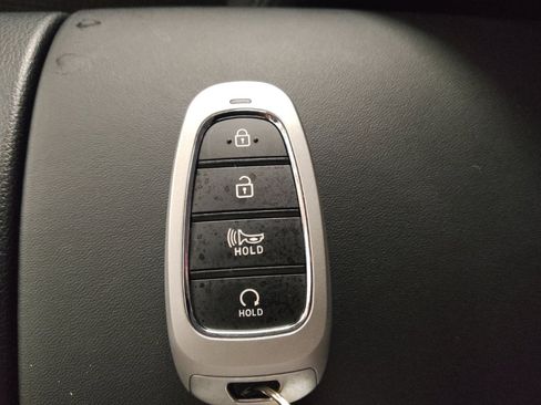 Used 2022 Hyundai Santa Fe SEL FWD image 32