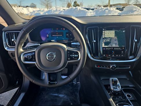 Used 2024 Volvo S60 B5 Plus w/ Protection Package Premier AWD/4WD image 8