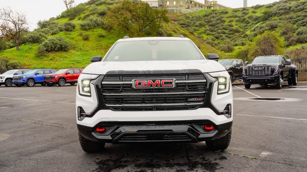 New 2027 GMC Terrain AT4 w/ Technology Package II AWD/4WD image 4